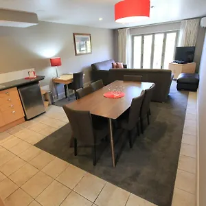 Voyager Aparthotel